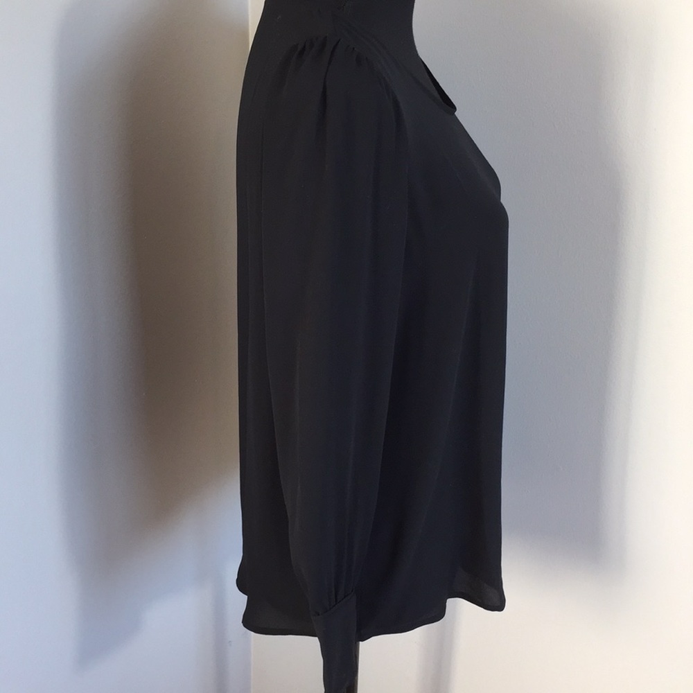 Loft Blouse - Picture 2 of 6